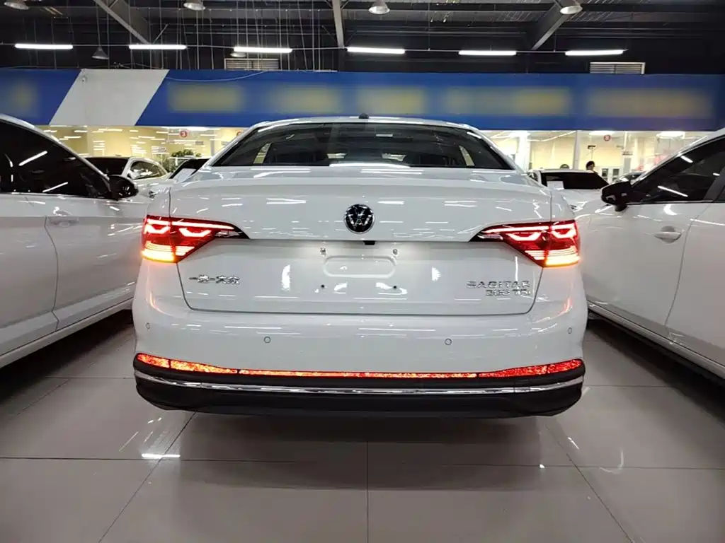 Volkswagen Sagitar 2024