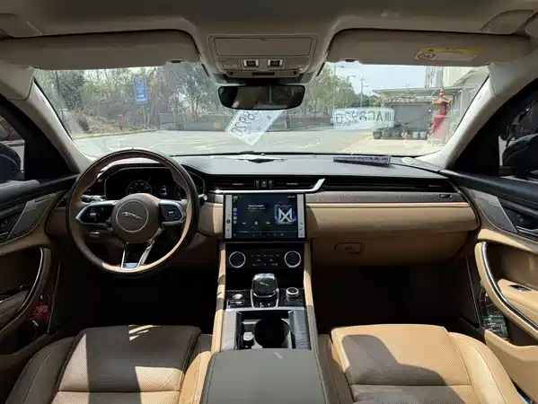 Jaguar XFL 2024