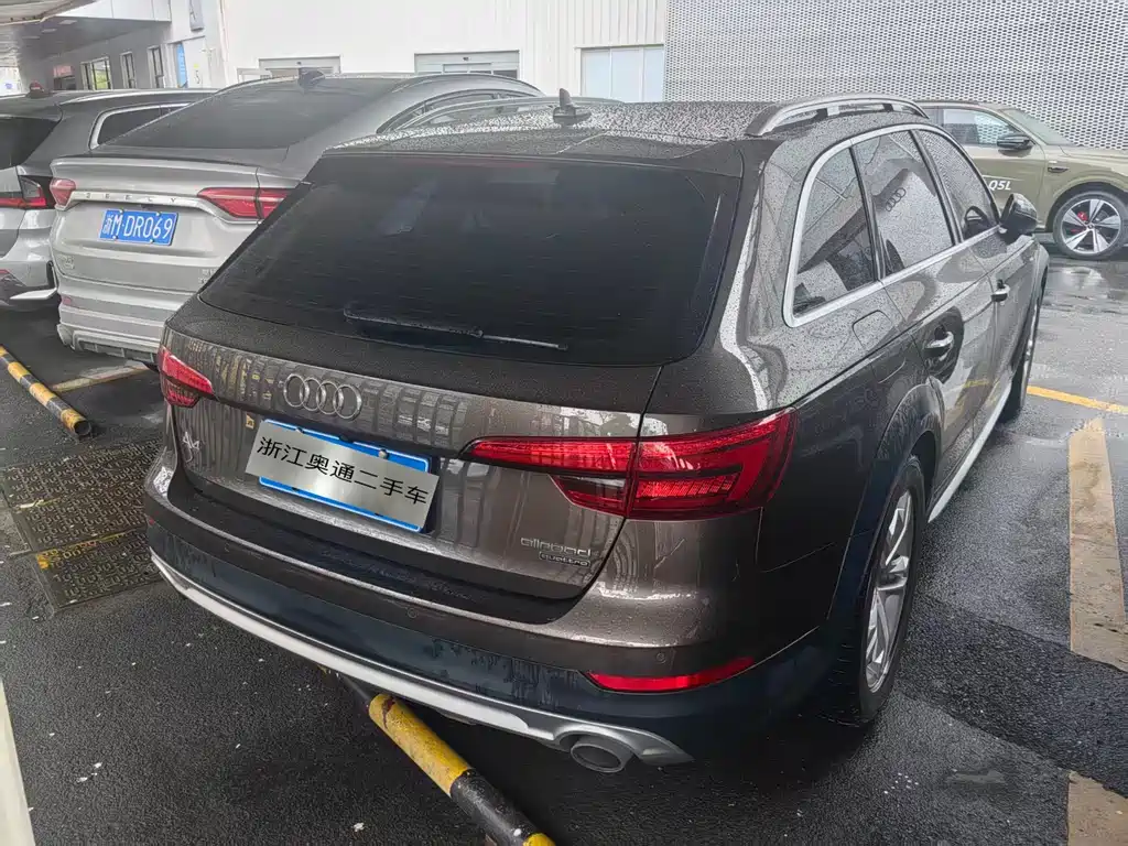 Audi A4 2017