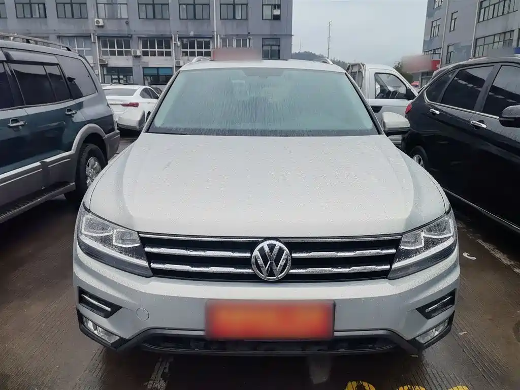 Volkswagen Tiguan L 2019 — фото 3