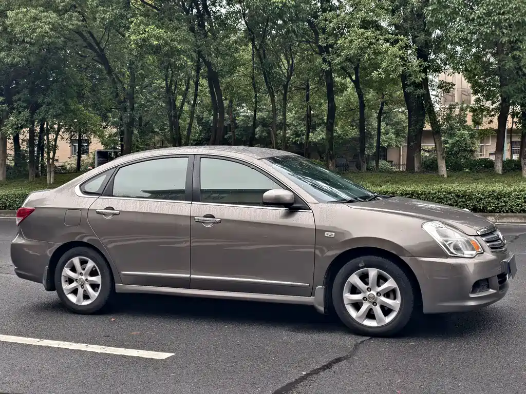 Nissan Sylphy 2012