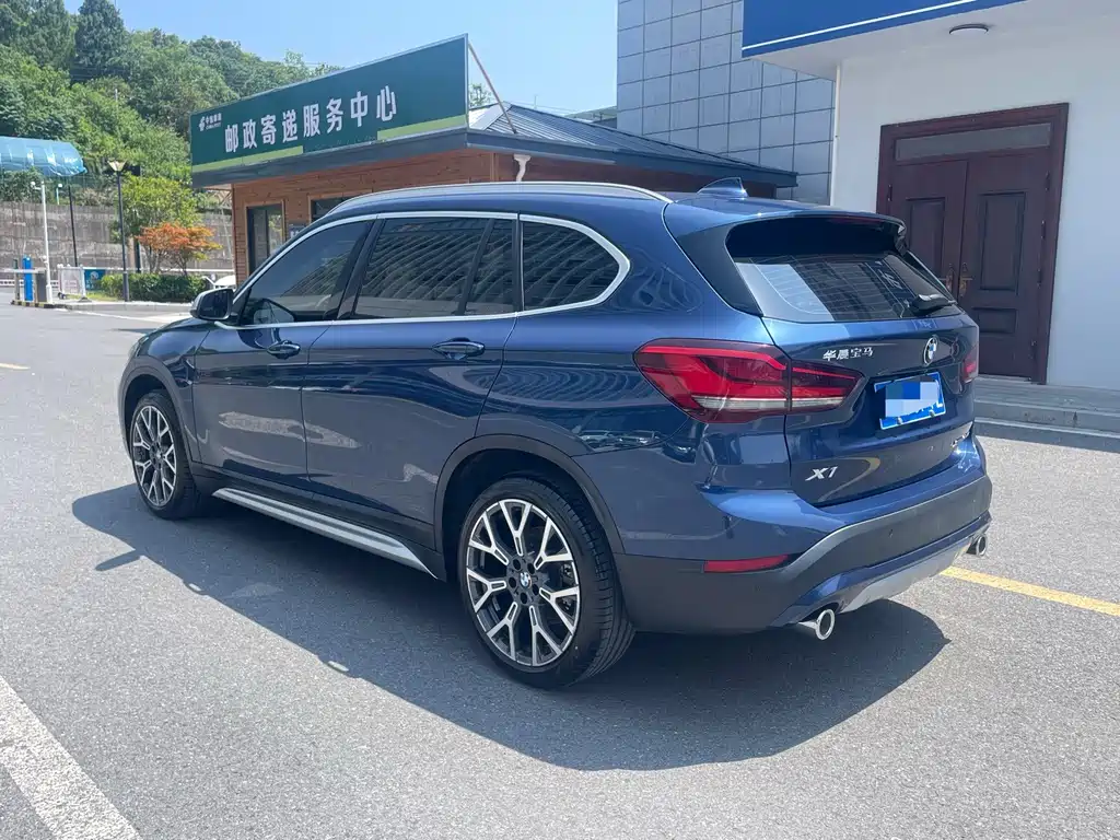 BMW X1 2021