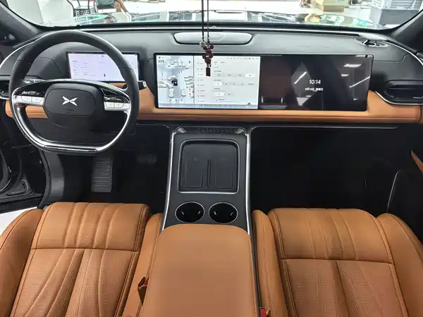 XPeng G9 2025
