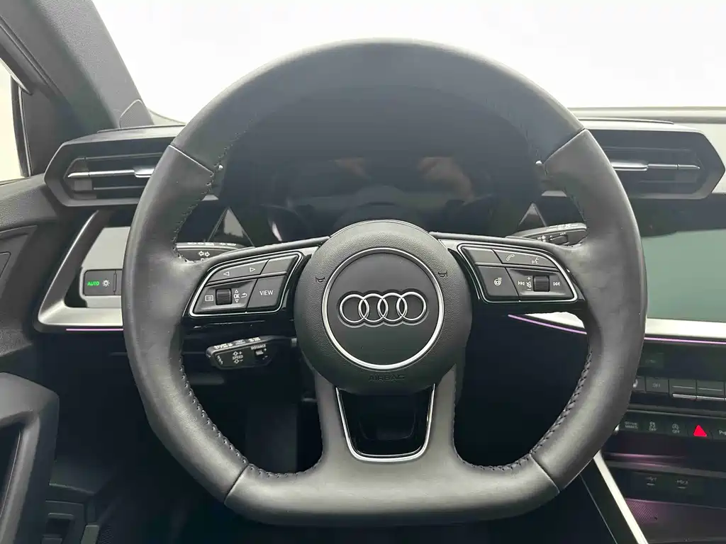 Audi A3 2022 — фото 17