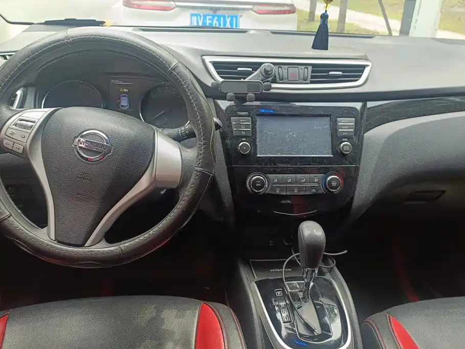 Nissan Qashqai 2017 — фото 12