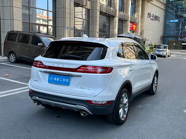 Lincoln MKC 2019