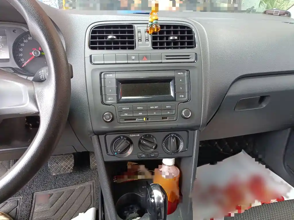 Volkswagen Polo 2016