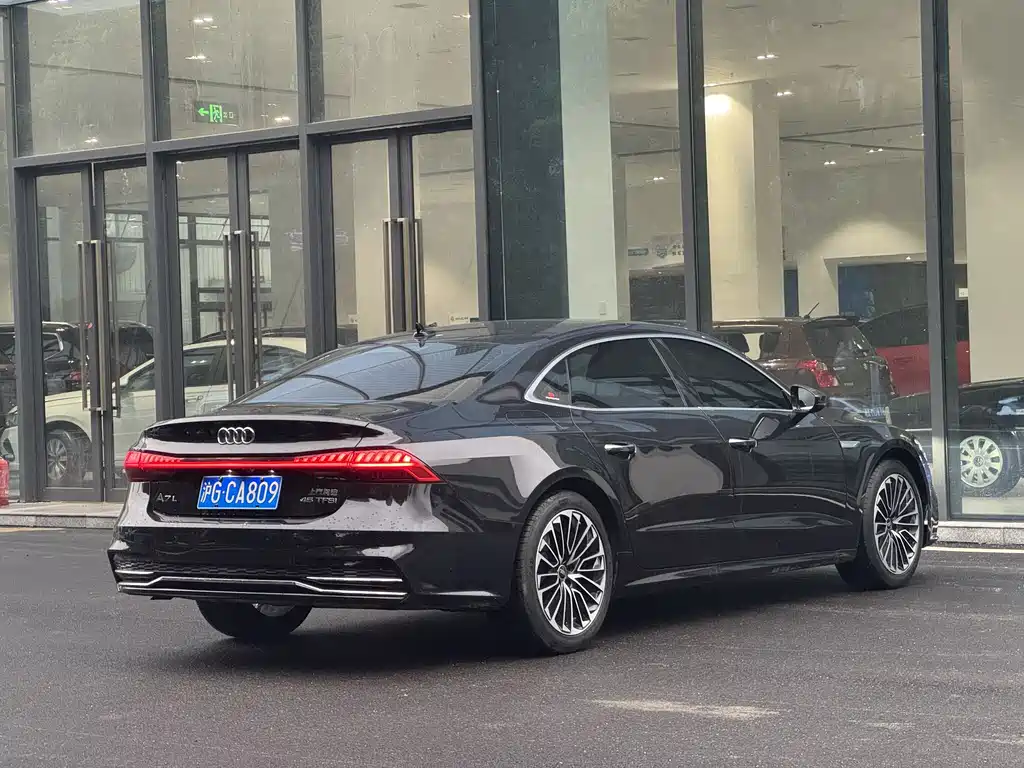 Audi A7L 2024 — фото 5