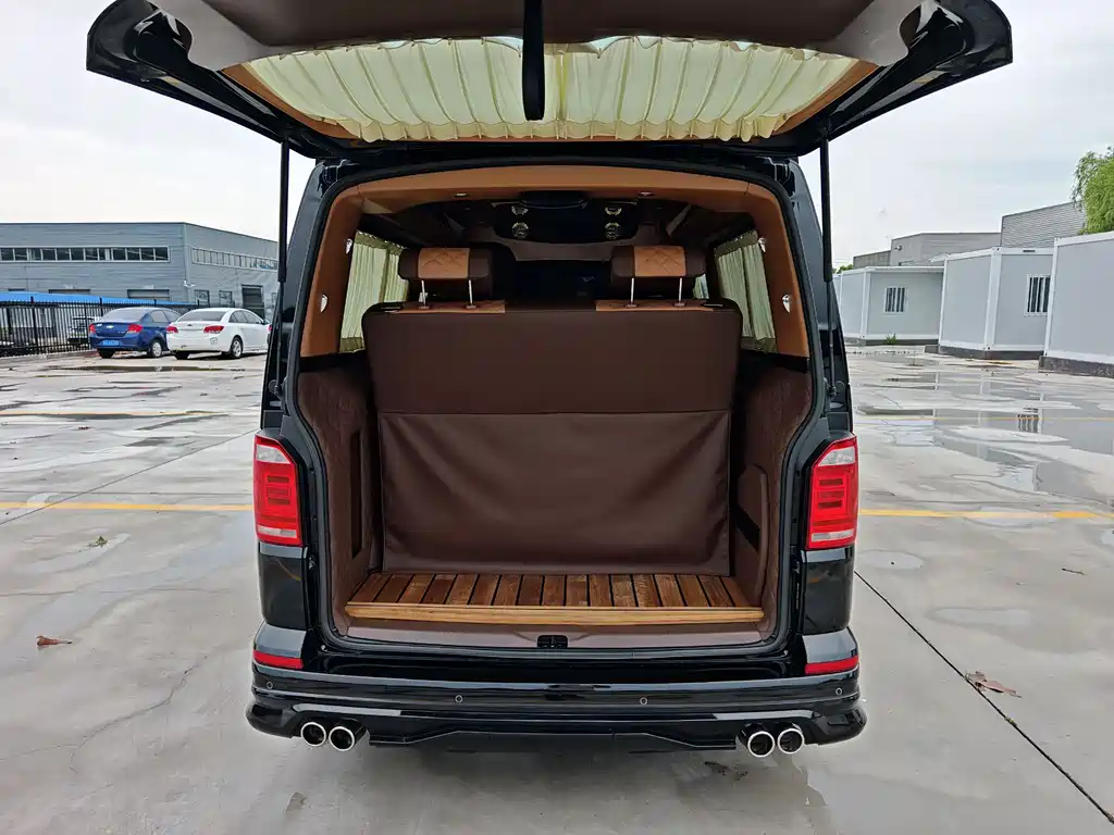 Volkswagen Caravelle 2018 — фото 10