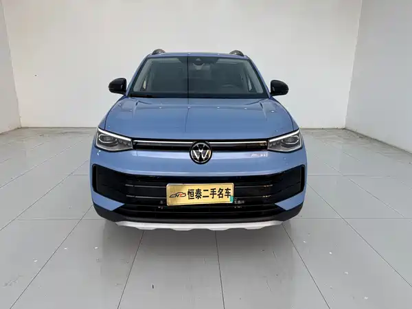 Volkswagen Tharu 2025