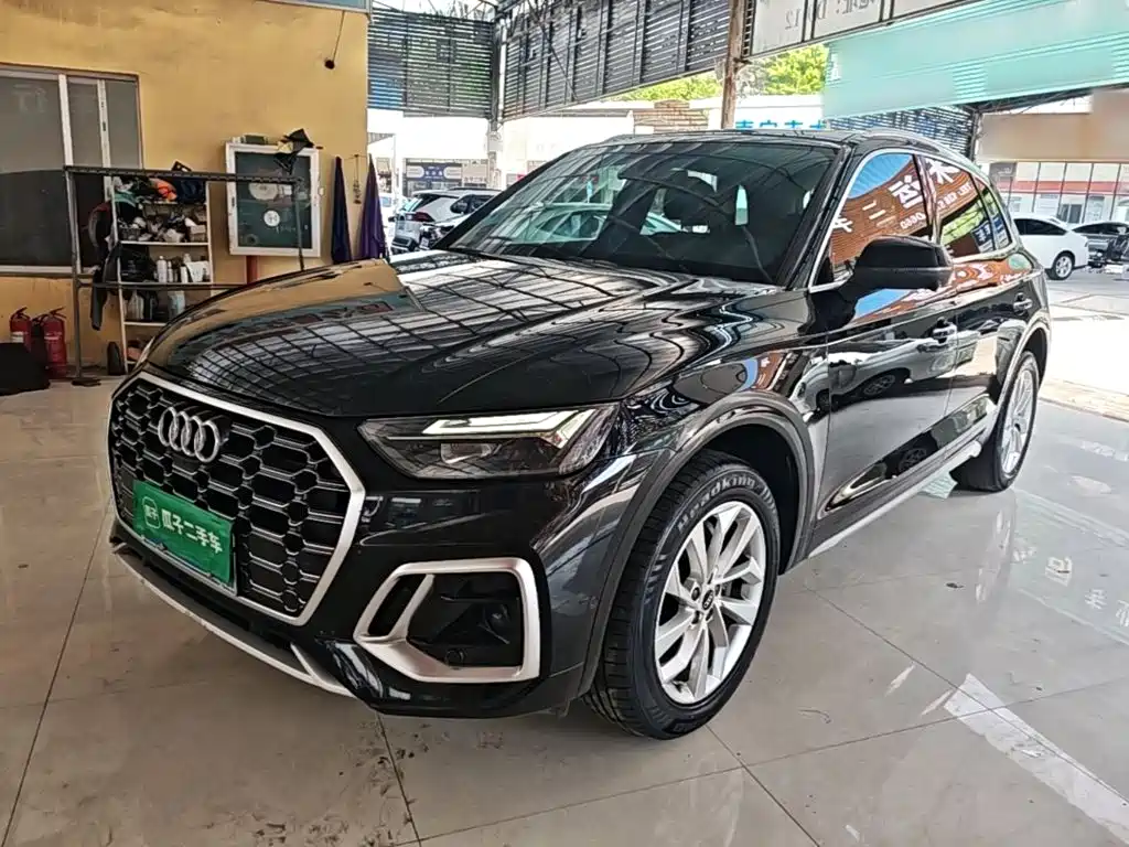 Audi Q5L 2021 — фото 2