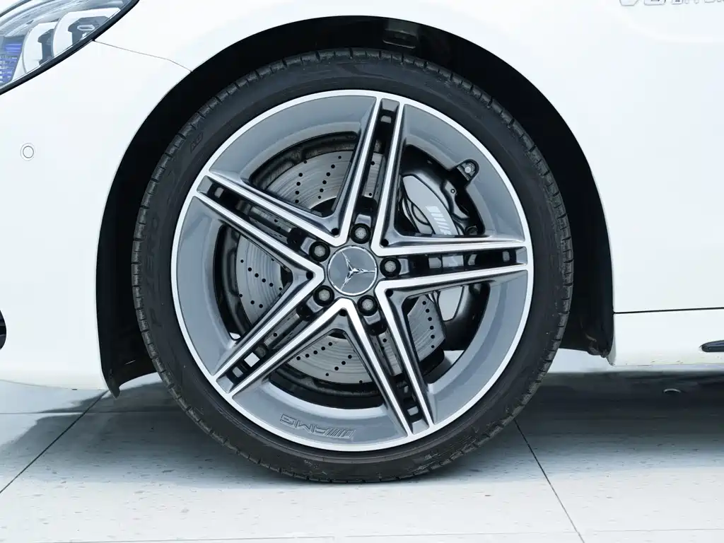 Mercedes-Benz C-Class AMG 2022 — фото 7