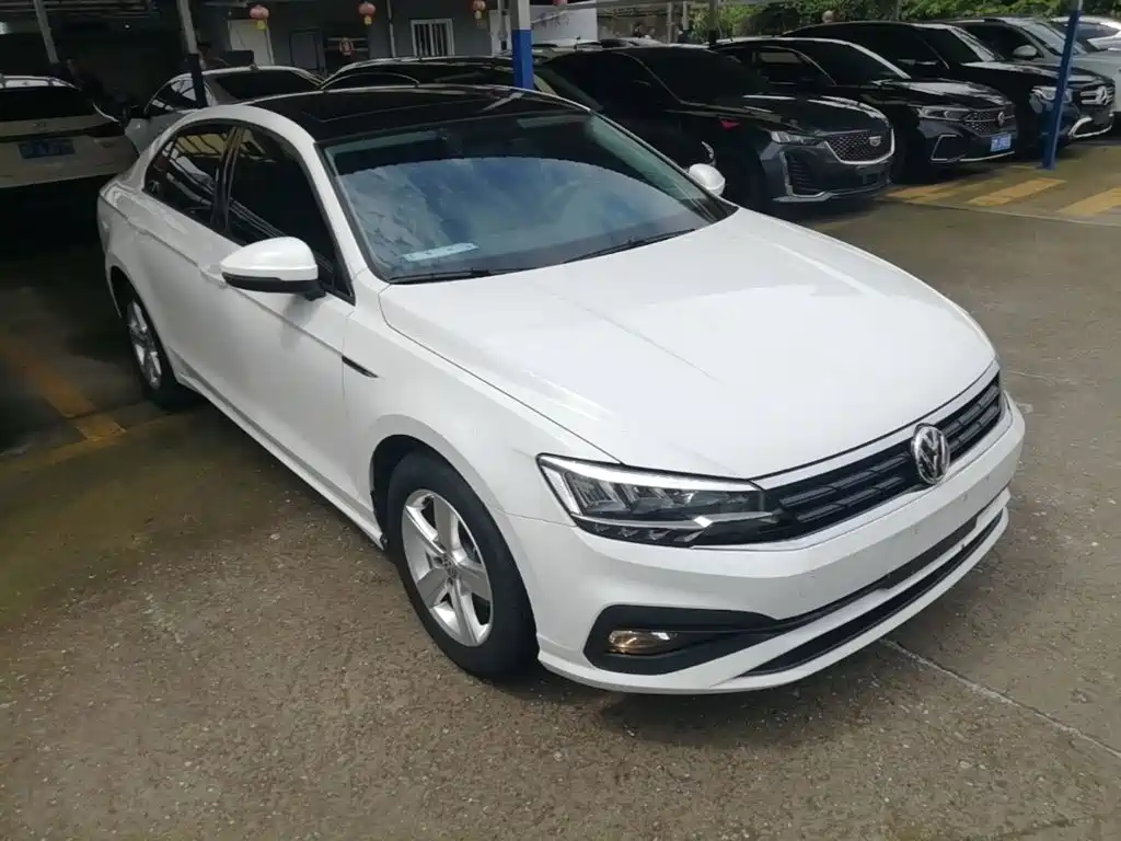 Volkswagen Lamando 2021