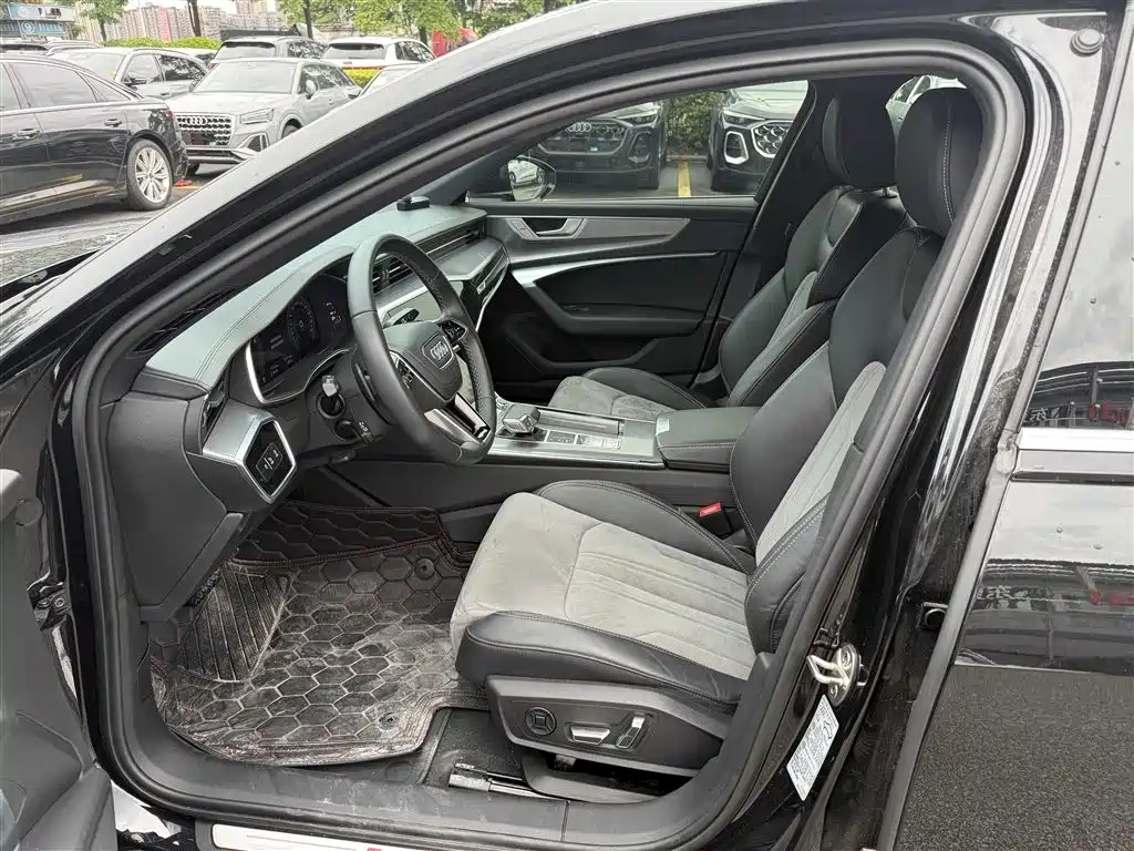 Audi A6L 2025