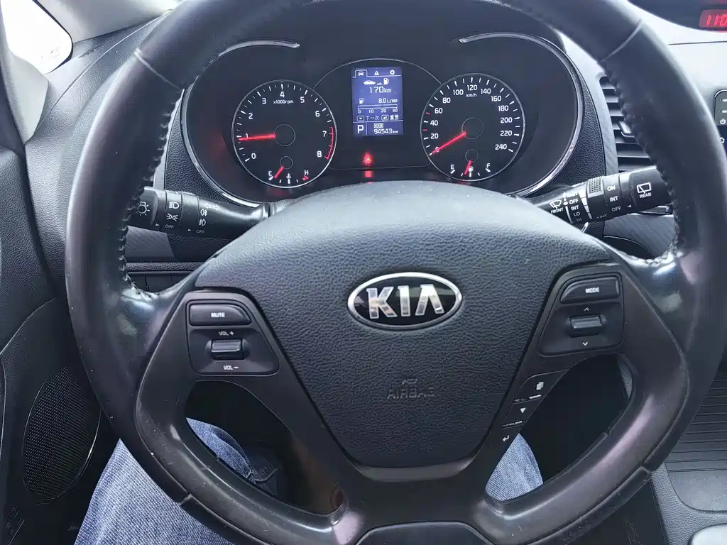 Kia K3S 2015 — фото 10