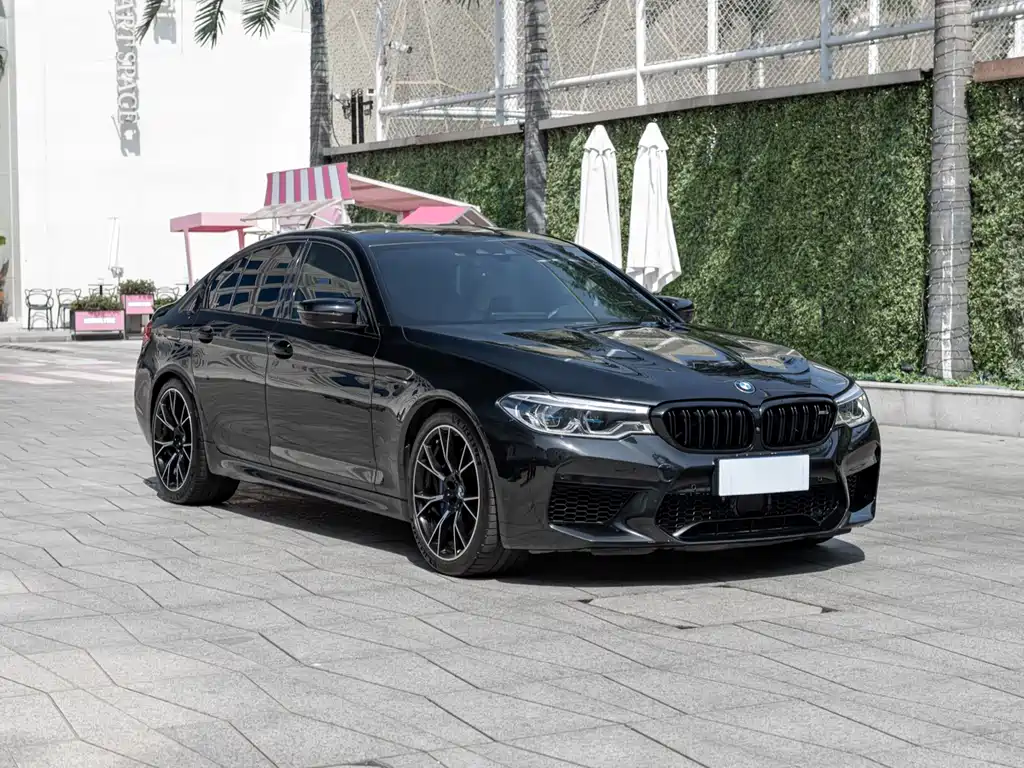 BMW M5 2020 — фото 3