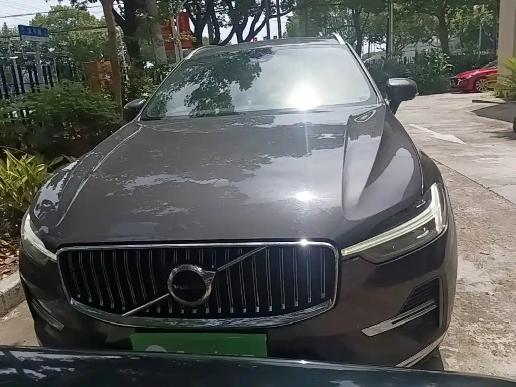 Volvo XC60 2022