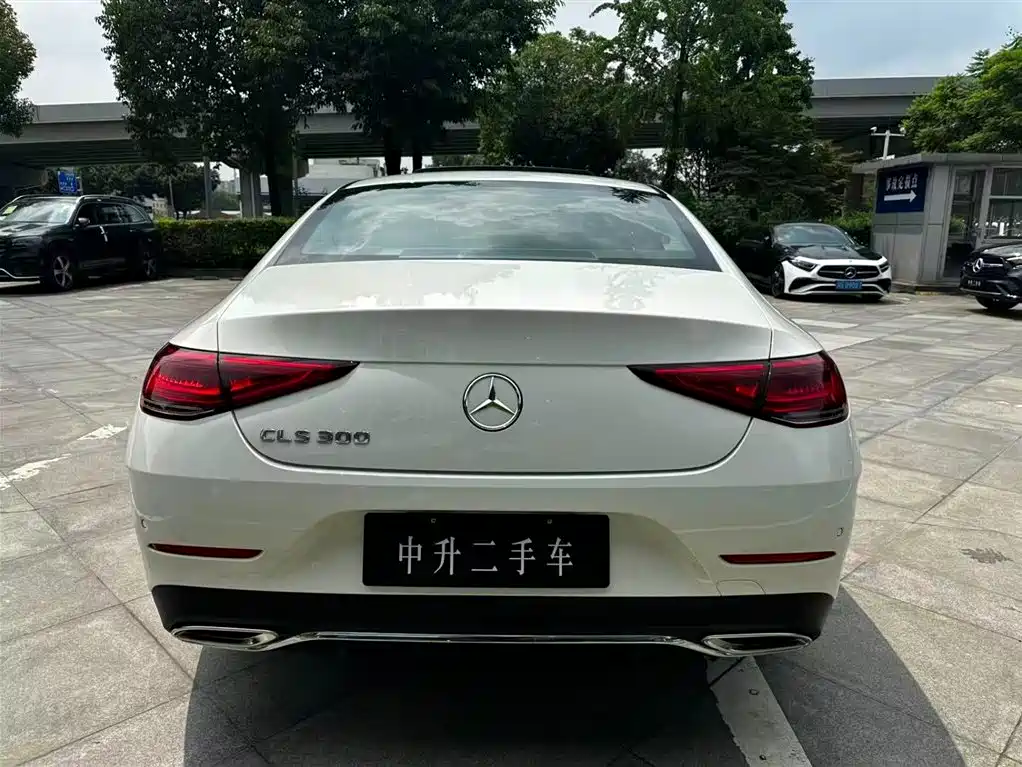 Mercedes-Benz CLS 2021