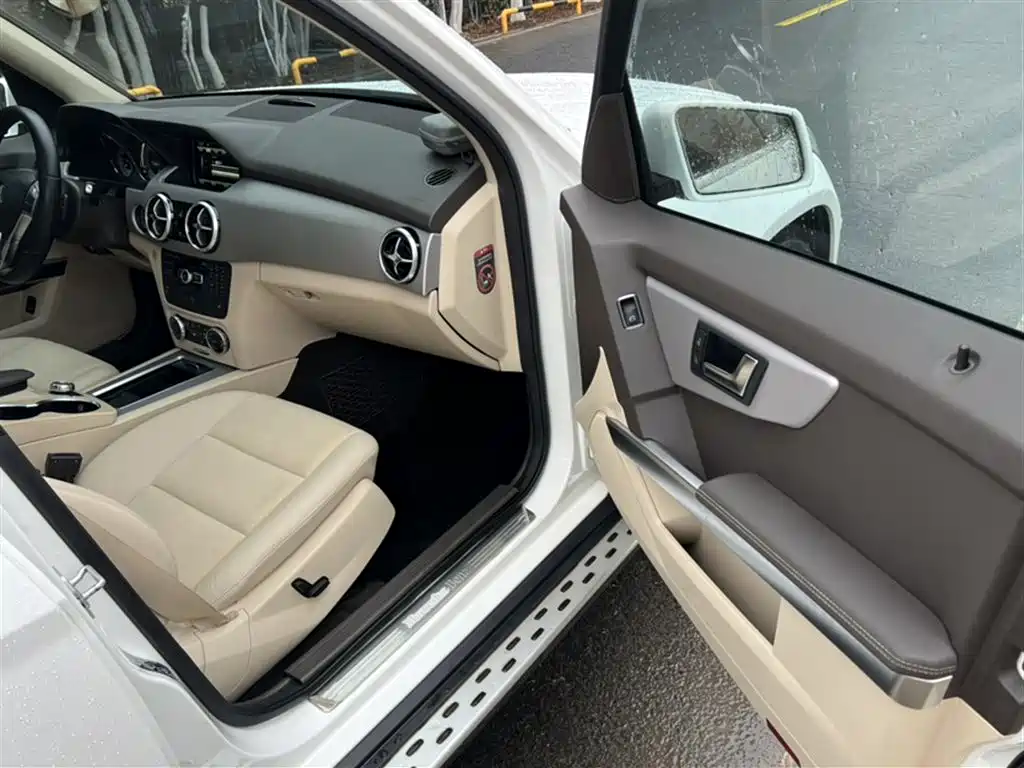 Mercedes-Benz GLK-Class 2015 — фото 18