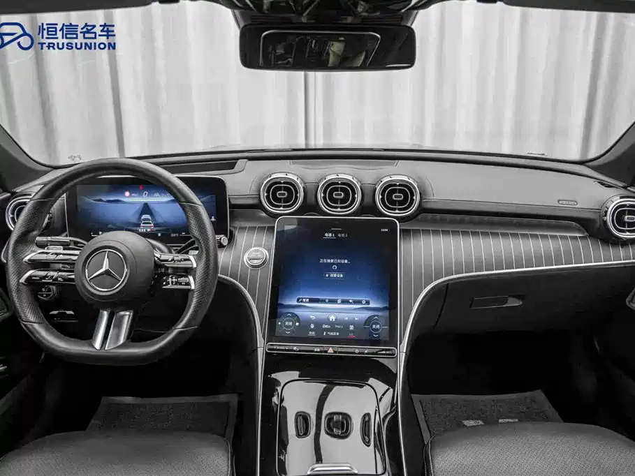 Mercedes-Benz C-Class 2021 — фото 13