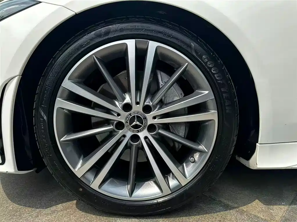 Mercedes-Benz CLS 2021 — фото 13