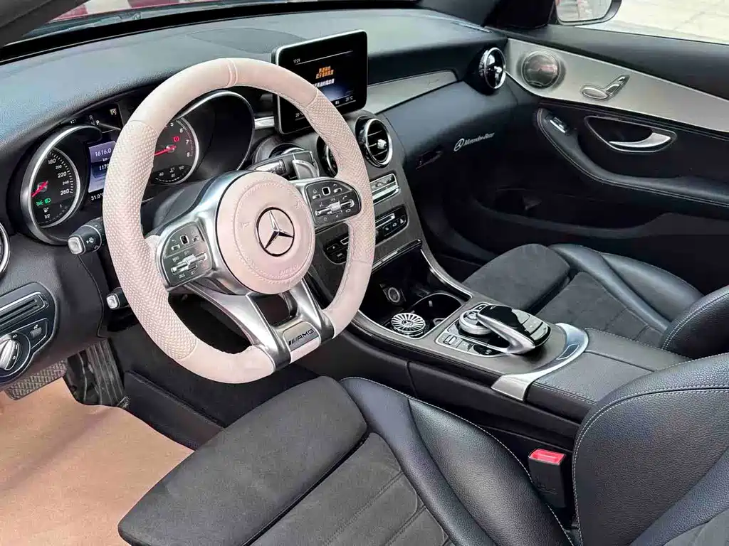 Mercedes-Benz C-Class 2017 — фото 11