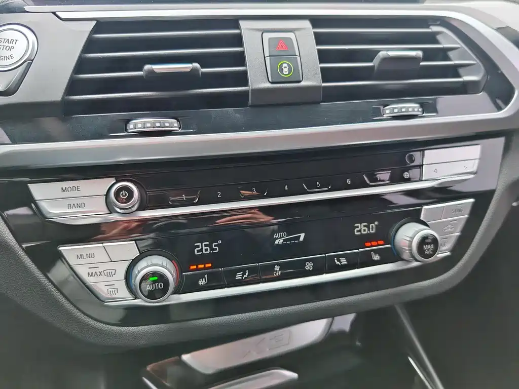 BMW X3 2020 — фото 15