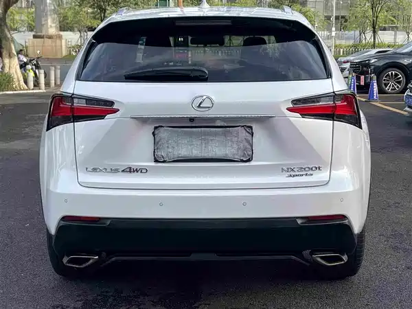 Lexus NX 2016