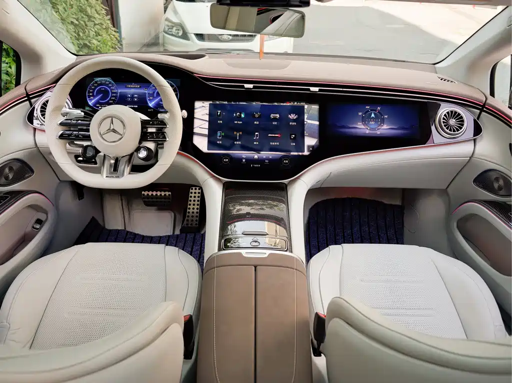 Mercedes-Benz EQS AMG 2025 — фото 13