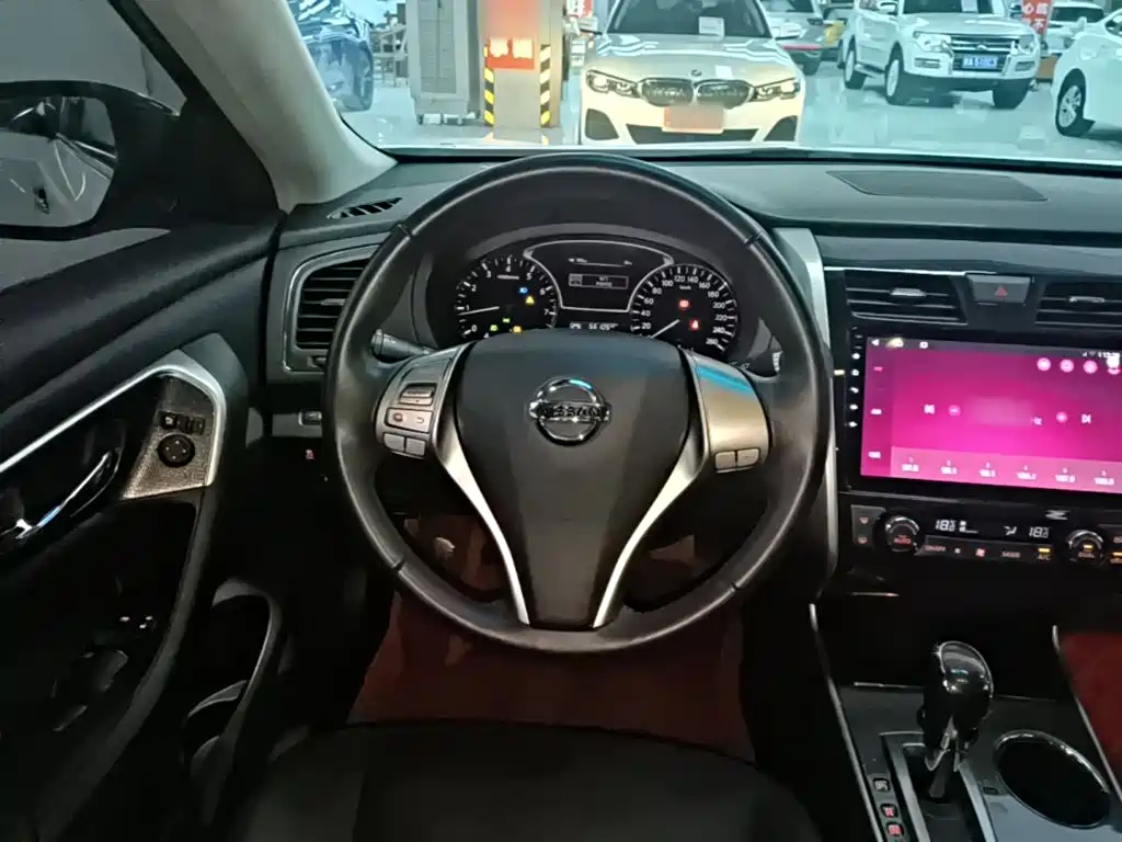 Nissan Teana 2014 — фото 11