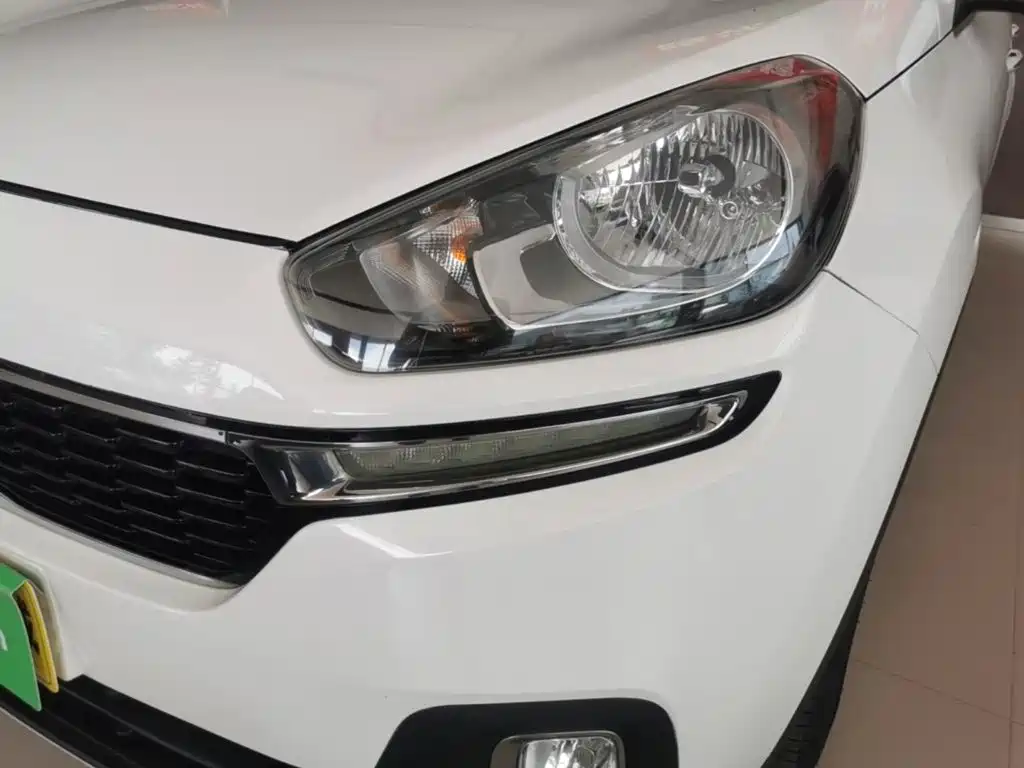 Kia KX3 2016 — фото 24