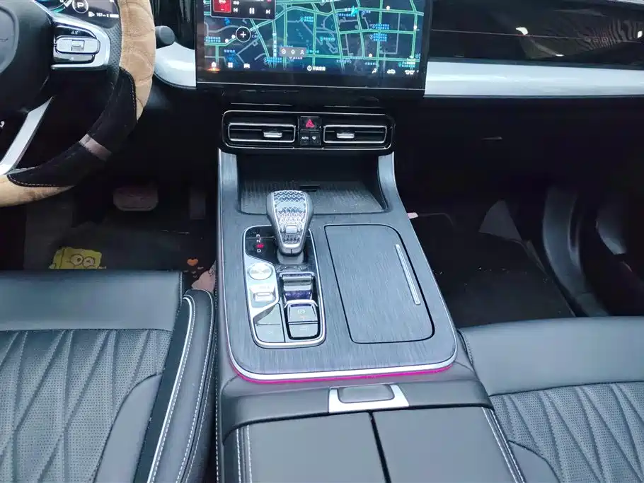 GAC Motor Trumpchi GS8 2025 — фото 15
