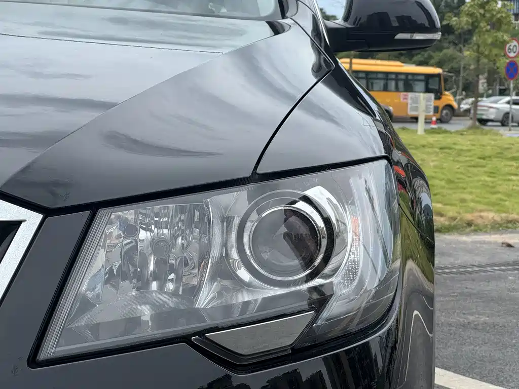 Skoda Superb 2013 — фото 10