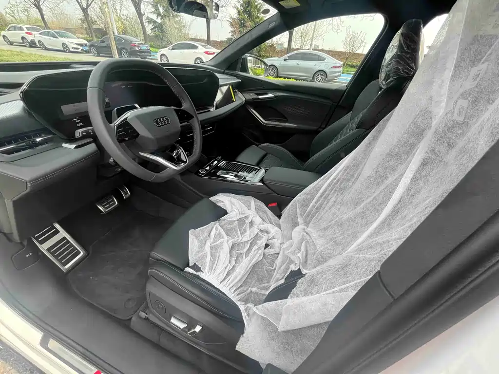 Audi Q6L Sportback E-Tron 2026 — фото 29