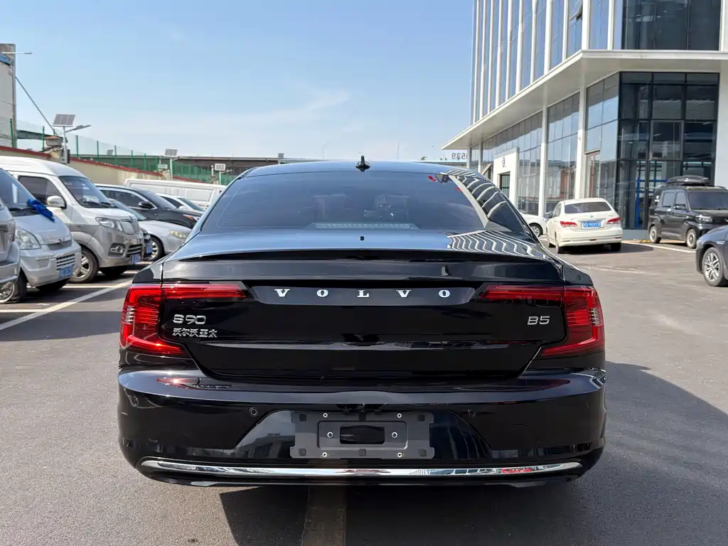 Volvo S90 2024 — фото 15