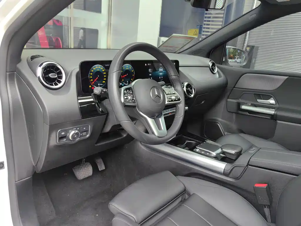Mercedes-Benz B-Class 2022 — фото 10