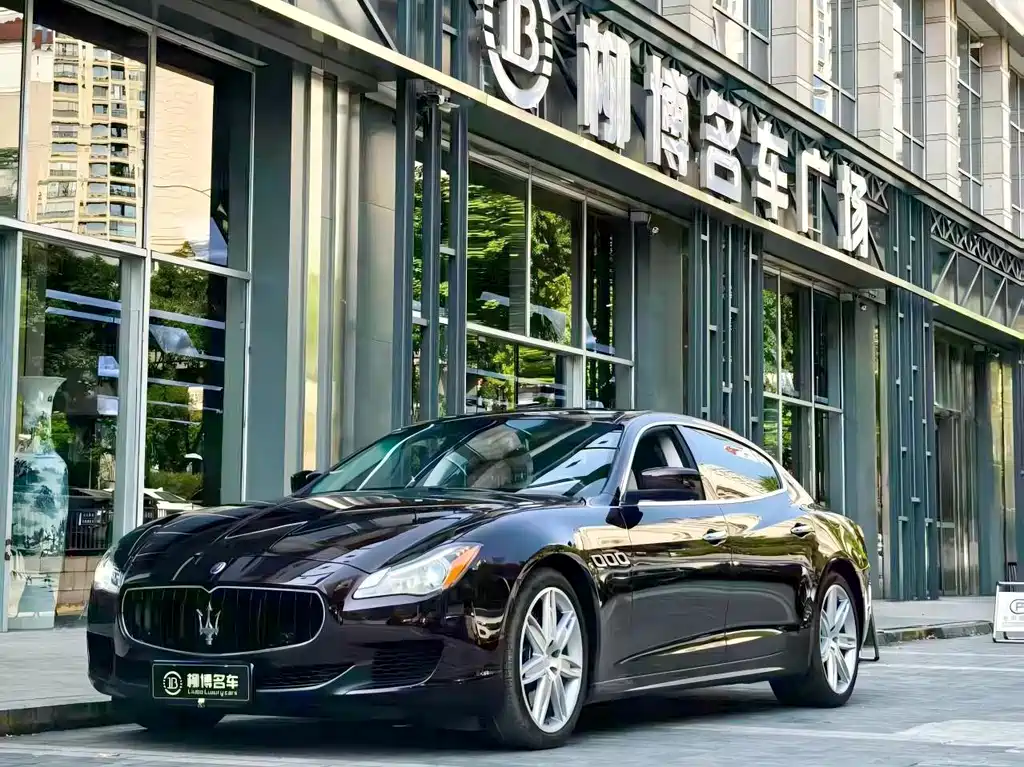 Maserati Quattroporte 2015 — фото 1