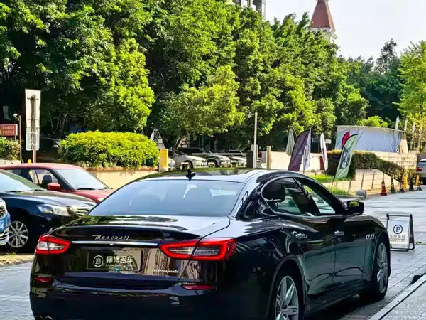 Maserati Quattroporte 2015