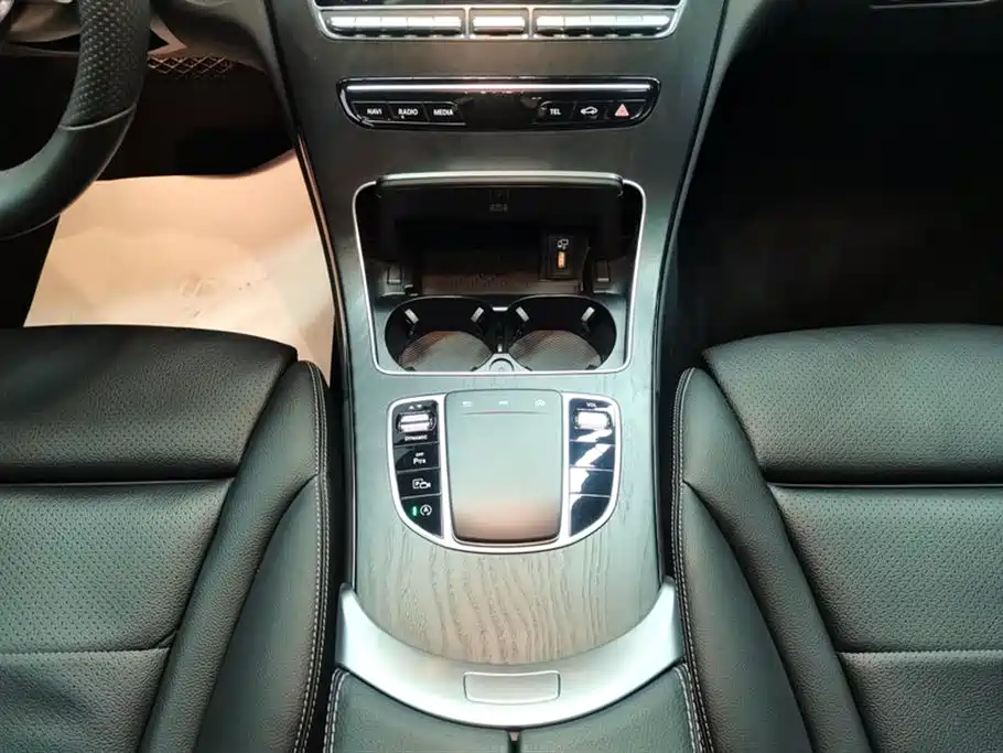 Mercedes-Benz C-Class 2022 — фото 16