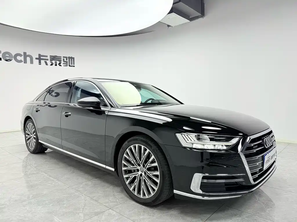 Audi A8 2020 — фото 3