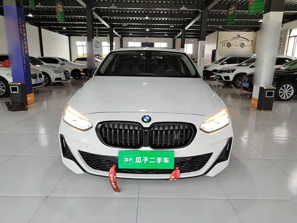 BMW 1 Series 2021