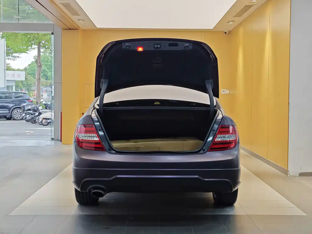 Mercedes-Benz C-Class 2014 — фото 28