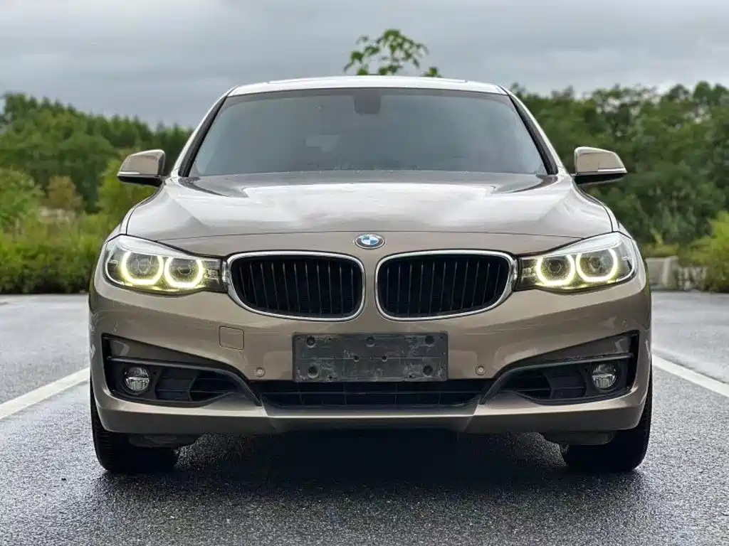 BMW 3 Series GT 2018