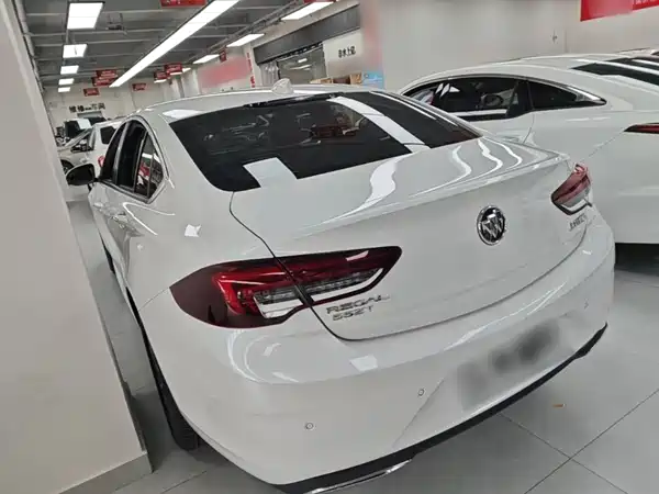 Buick Regal 2023