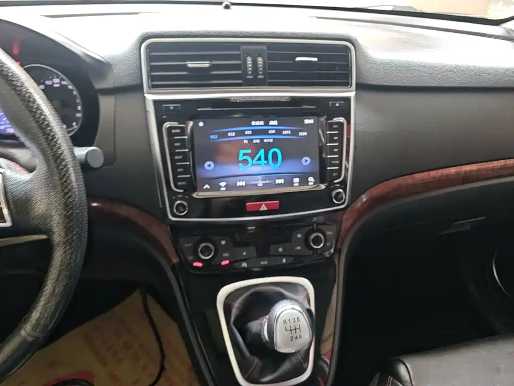 Haval H6 2015 — фото 13