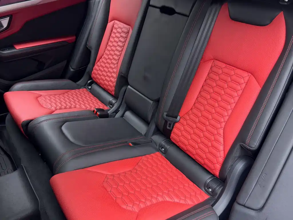 Lamborghini Urus 2020 — фото 24