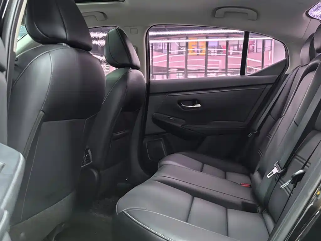 Nissan Sylphy 2020 — фото 12