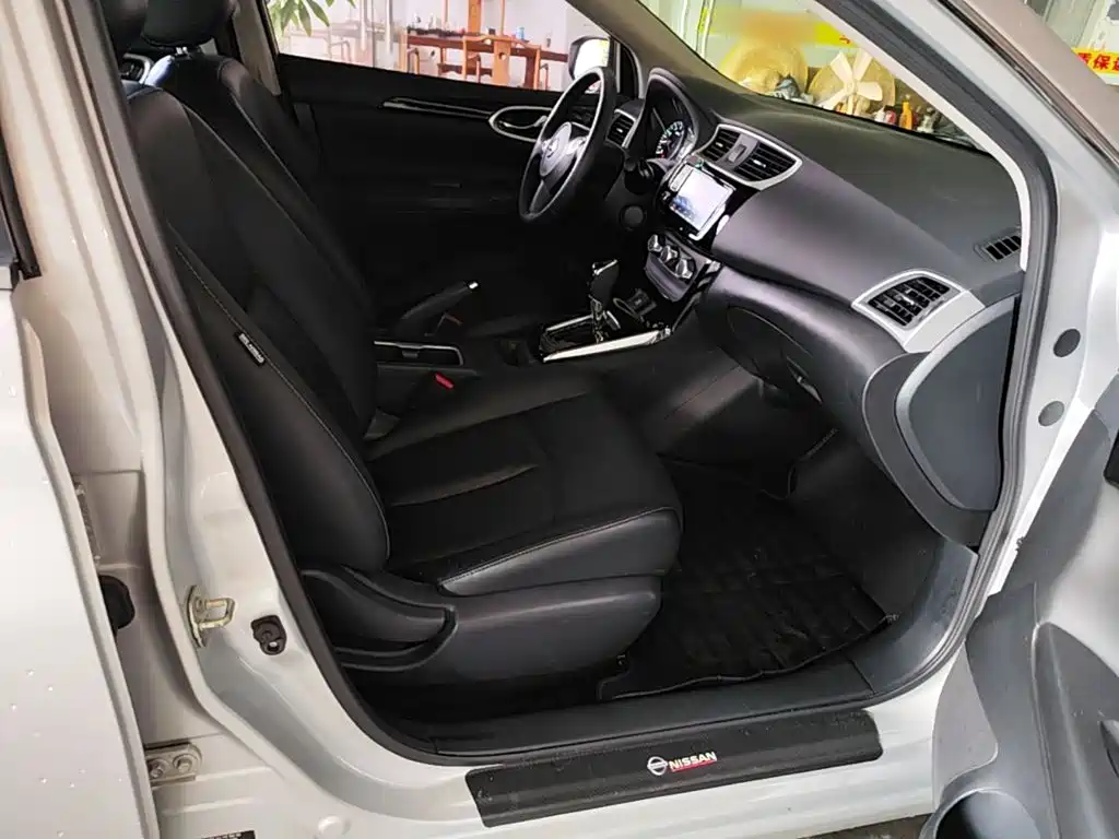 Nissan Sylphy 2018 — фото 25