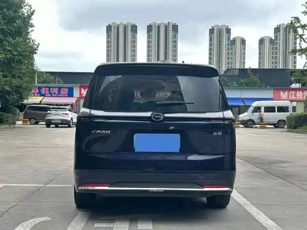 GAC Trumpchi E8 PHEV 2023