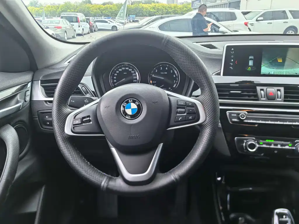 BMW X2 2019 — фото 14